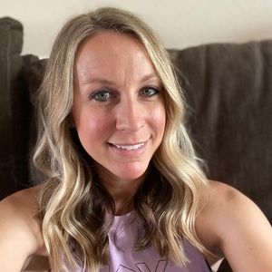 Meet your Posher, Mindi